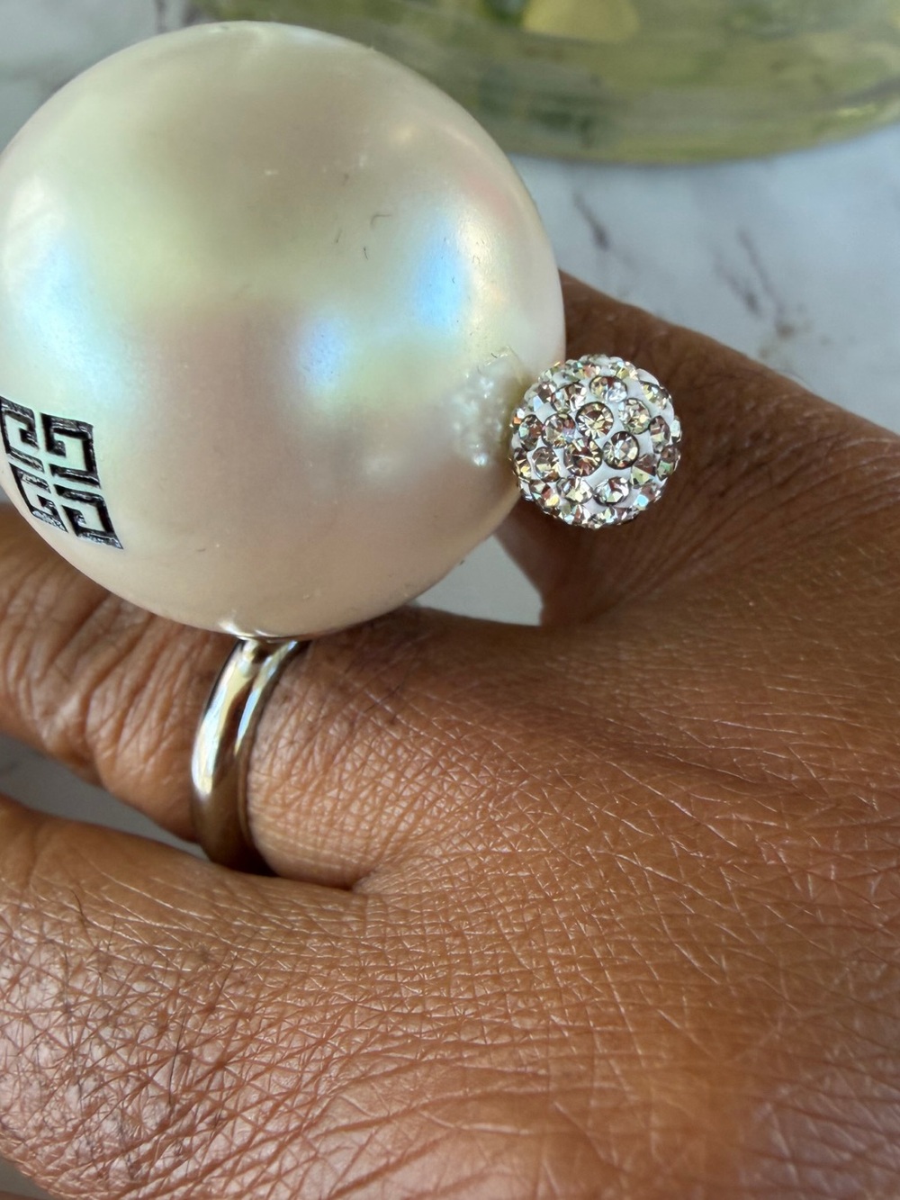 Givenchy Pearl-Style Silver-Tone Crystal cocktail ring - Picture 4 of 6